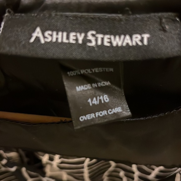 Geometric Animal Print Sleeveless Chiffon High Low Blouse Women's Top - Picture 8 of 10